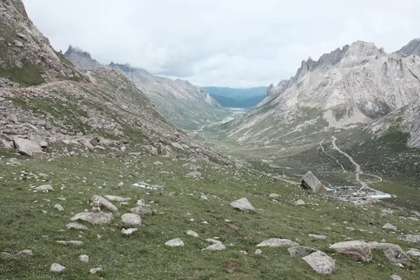 雅拉雪山观景台